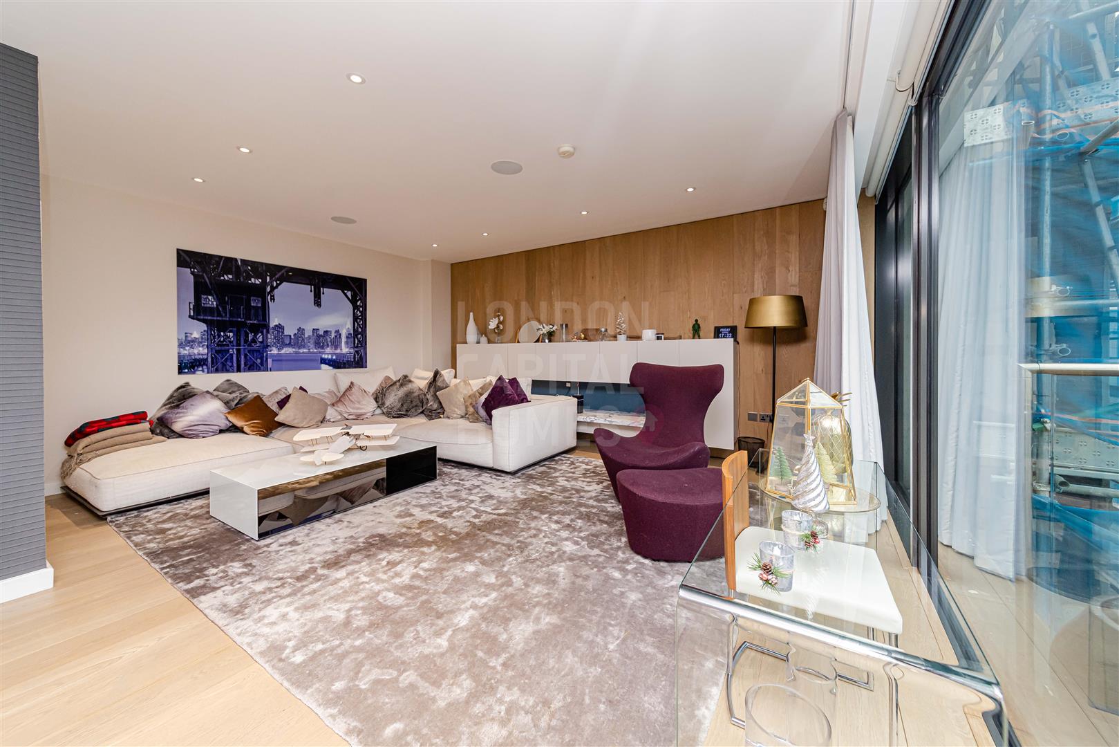 3 bed property in Sterling Mansions, 75 Leman Street, LONDON